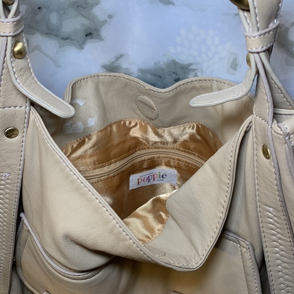 🎒 Poppie Cream Shoulder Bag - Picture 7 of 12